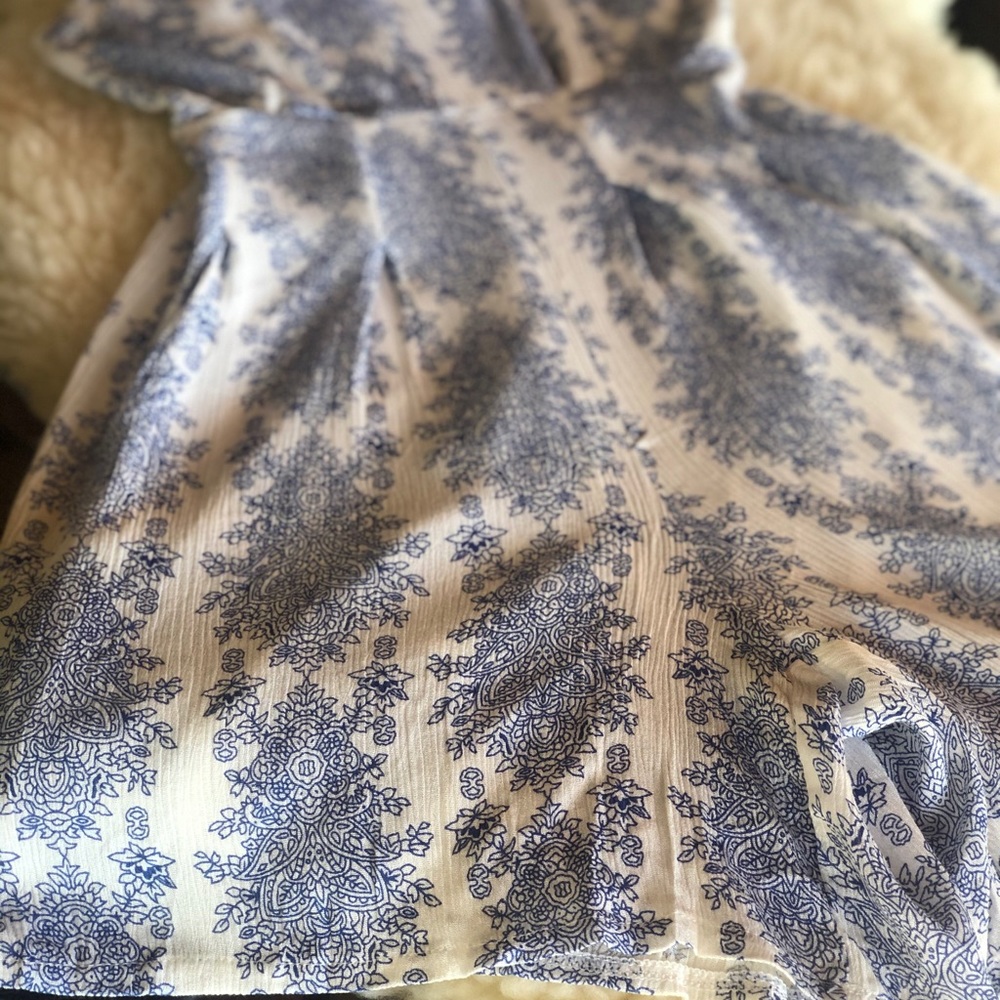 Chloe Blue Majesty Tie Back Romper - Picture 7 of 8